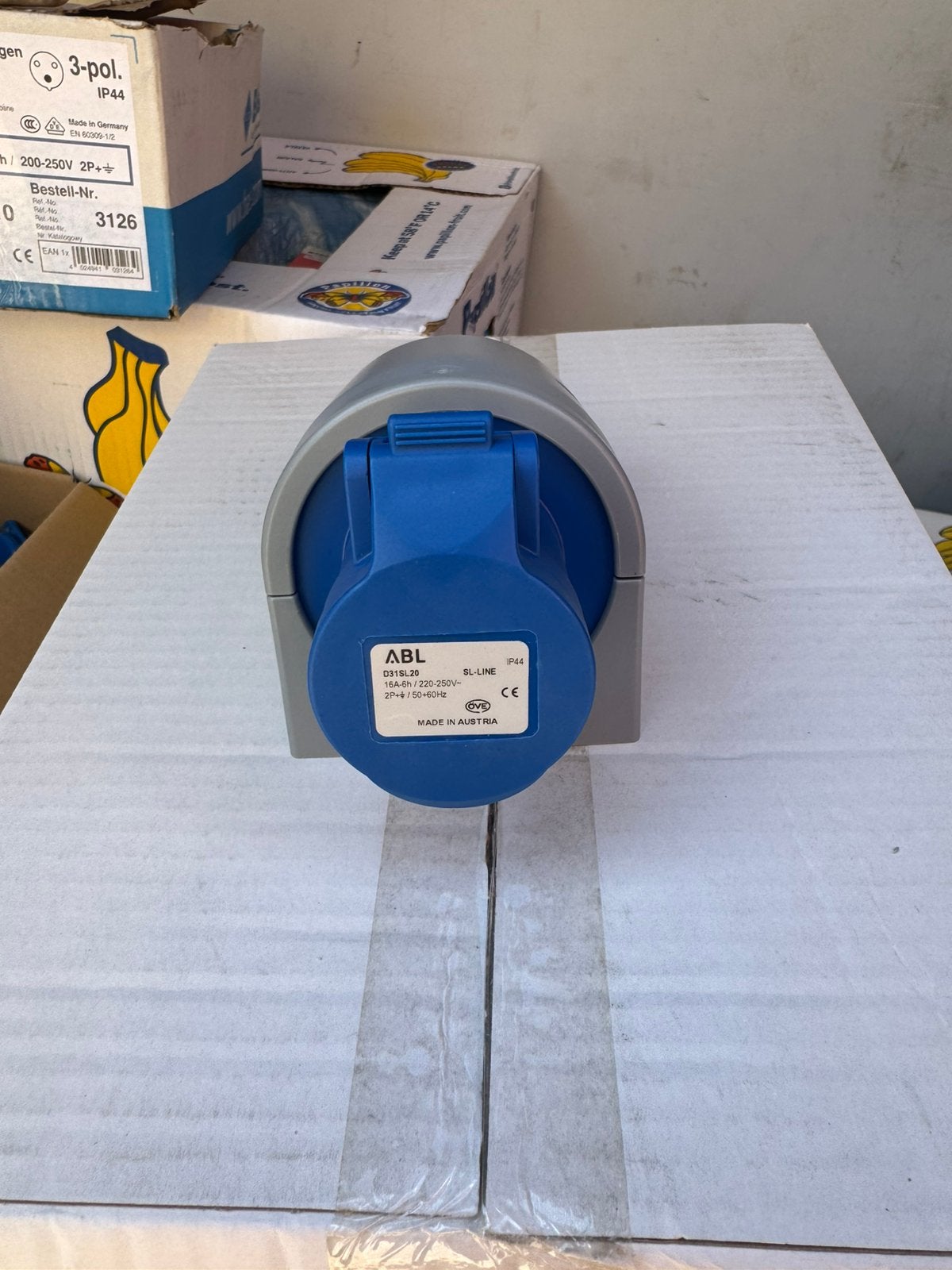 Prise Cee pour connecter un camping-car, Enlèvement, Neuf