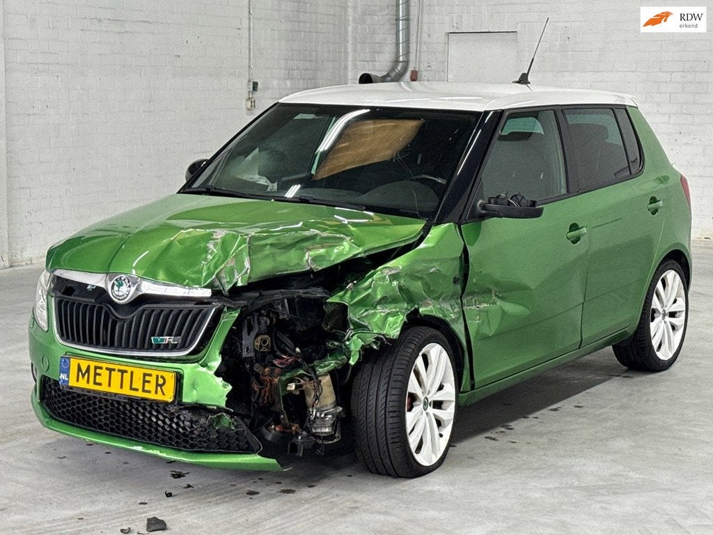 Skoda Fabia 1.4 TSI RS | Cruise | Airco | Stoelverwarming, Auto's, Euro 5, Gebruikt, 4 cilinders, 180 pk