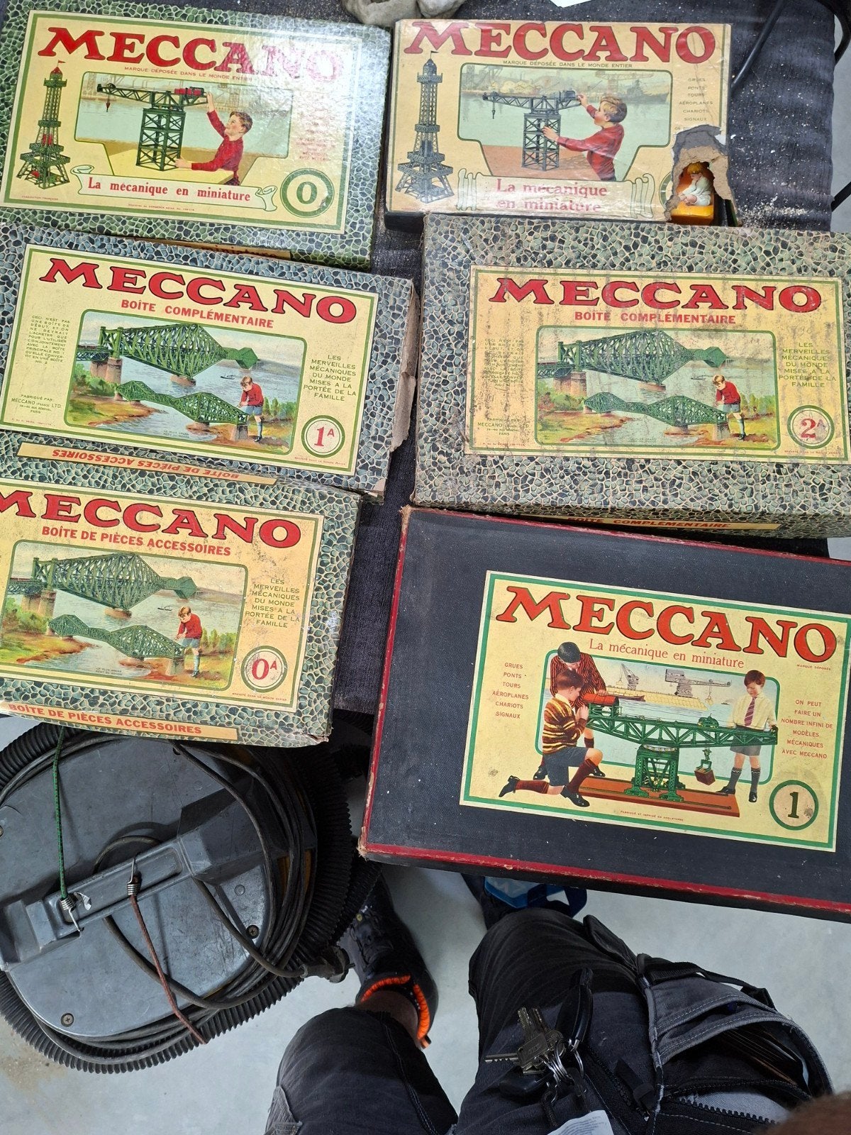 Meccano, Ophalen