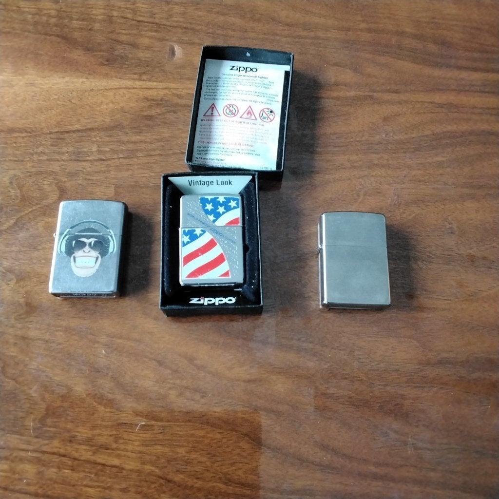 zippo's, Collections, Articles de fumeurs, Briquets & Boîtes d'allumettes, Enlèvement