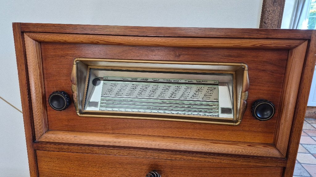 Houten Vintage Radiomeubel met platenspeler en kast, Antiek en Kunst, Ophalen