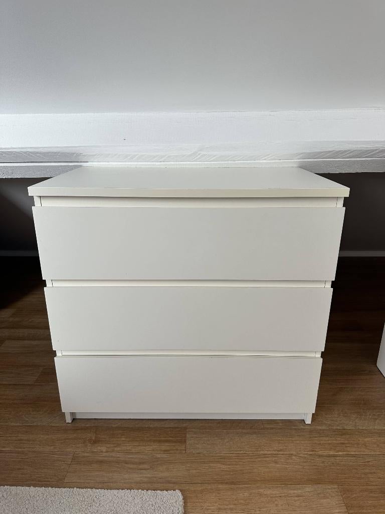 Commode Ikea Malm 3 tiroirs, Maison & Meubles, Armoires | Commodes, Utilisé, Moins de 100 cm, 50 à 100 cm, 25 à 50 cm, 3 ou 4 tiroirs