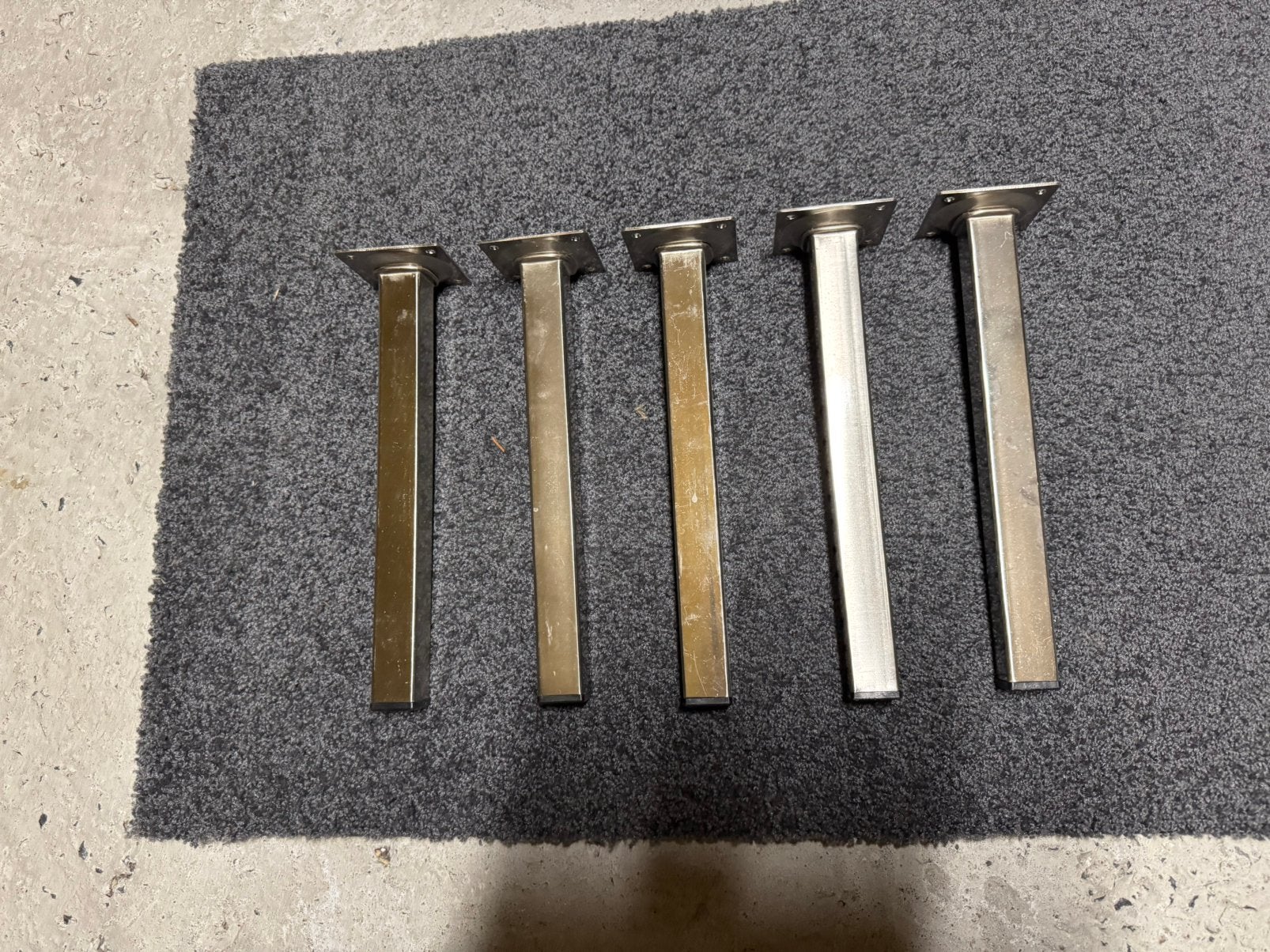 Ensemble de pieds de meuble en métal, Enlèvement, Comme neuf, Inox