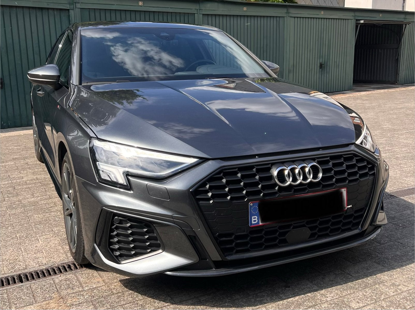 Audi A3 Sline sport edition 2023, Autos, Audi, Argent ou Gris, Achat, 5 portes, Automatique