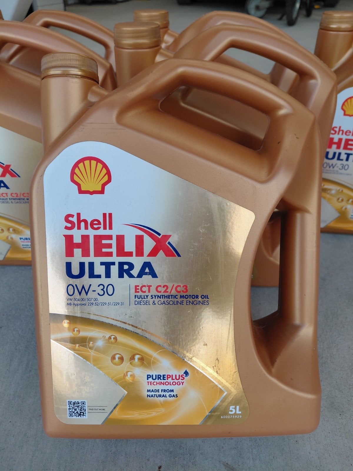 Huile moteur synthétique Shell Helix ultra 0W30, Enlèvement