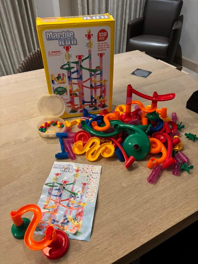 Marble Run Knikkerbaan 109 stuks, Kinderen en Baby's, Speelgoed | Bouwstenen, Ophalen, Zo goed als nieuw