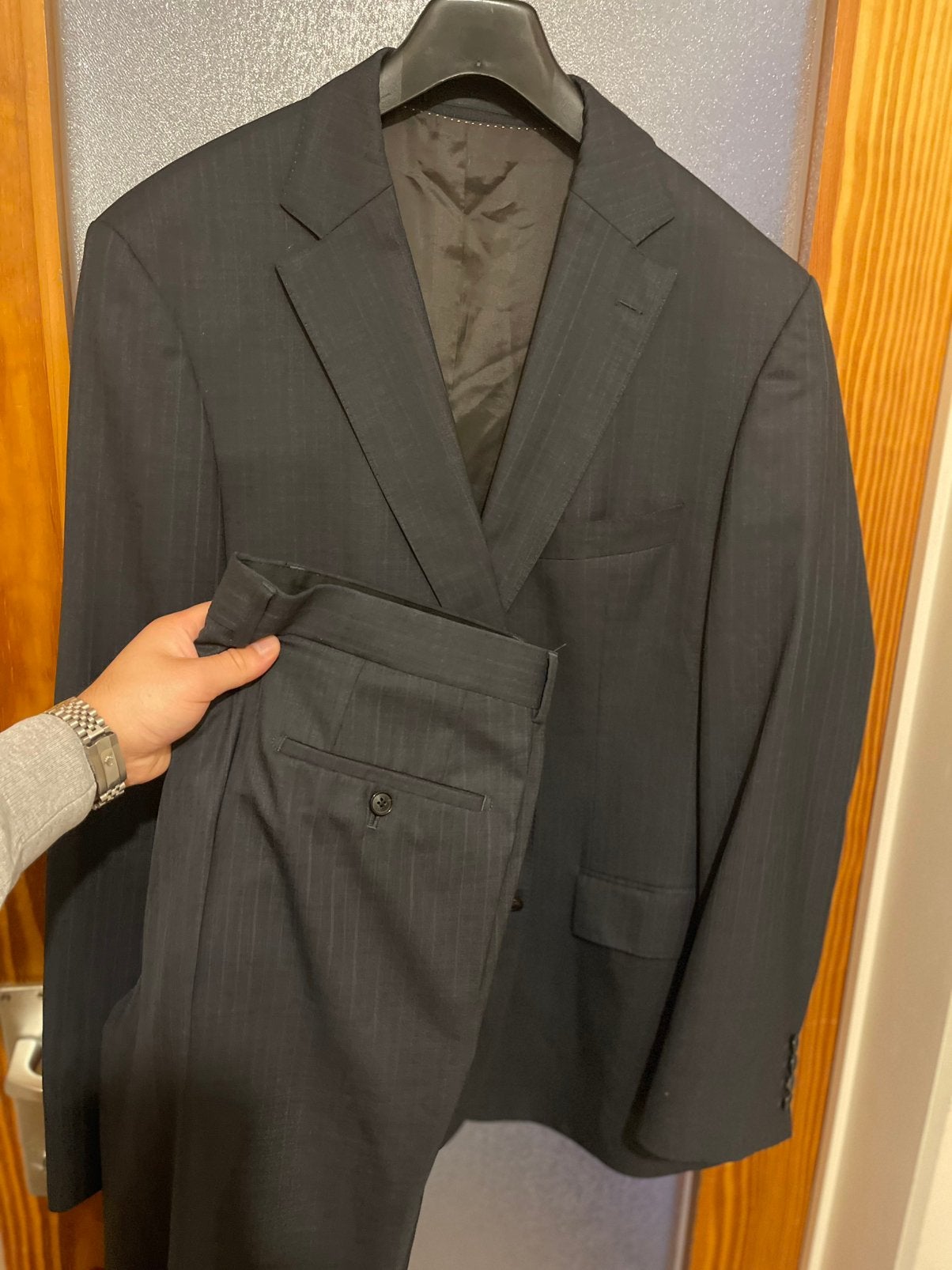 3 costumes Hugo Boss taille 54,56, Enlèvement ou Envoi, Comme neuf, Taille 52/54 (L)