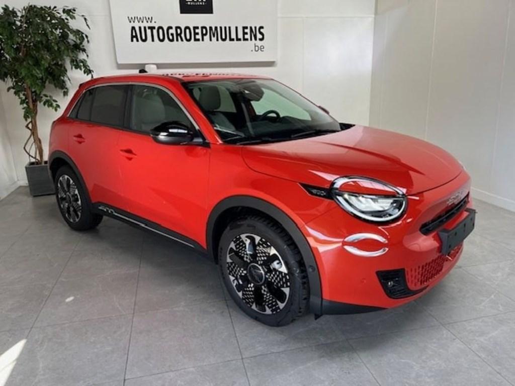 Fiat 600e 600 54 kWh La Prima, Auto's, Overige kleuren, 5 zetels, 5 deurs, 156 pk