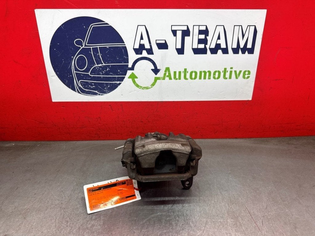 ETRIER DE FREIN ARRIÈRE DROIT Audi Q5 (FYB / FYG), Auto-Union-Straße  1,
85057  Ingolstadt, DE, Info@audi.de, Audi, Utilisé