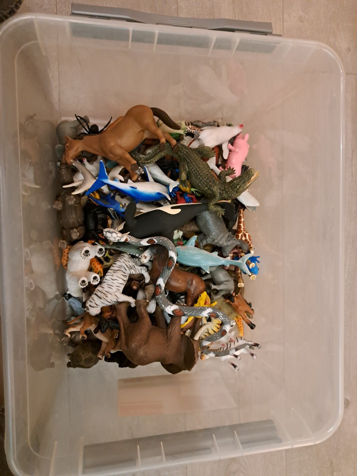 doos met verschillende dieren., Kinderen en Baby's, Ophalen, Gebruikt