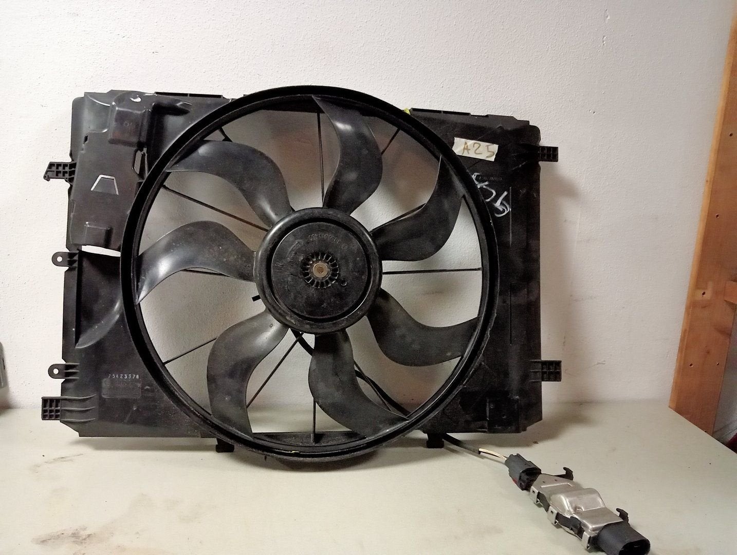 Ventilator Mercedes A W176 B W246 GLA W156 CLA W117 A246500, Utilisé, -, -, Enlèvement ou Envoi