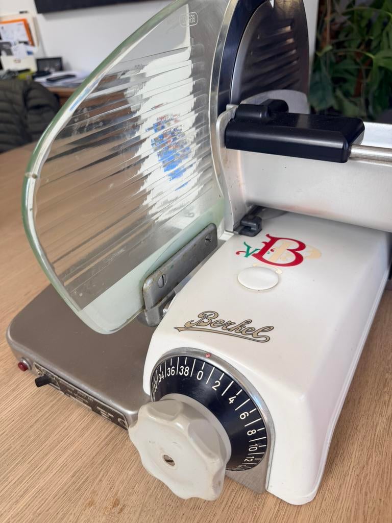 Berkel snijmachine verjaardagseditie!, Enlèvement