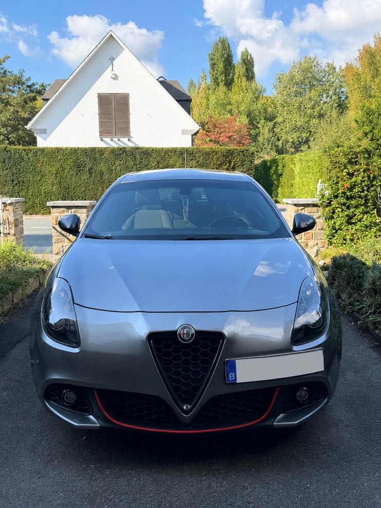 Alfa Romeo Giulietta, Auto's, Zwart, 4 cilinders, Alcantara, 5 deurs
