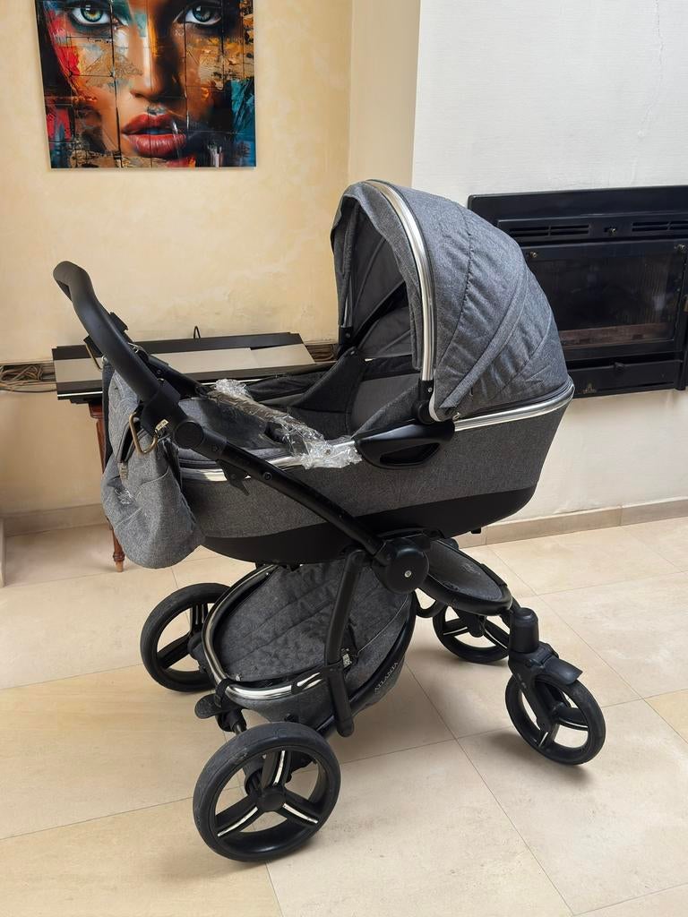Buggy First, Kinderen en Baby's, Kinderwagens en Combinaties, Ophalen, Zo goed als nieuw, Combiwagen, Overige merken