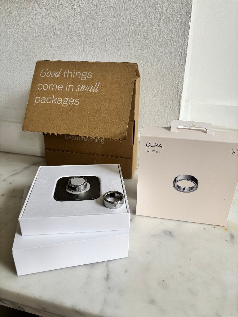 Oura ring 4 - maat 6 (+ tweede ring), Ophalen of Verzenden, Zo goed als nieuw, Overige merken, Waterdicht
