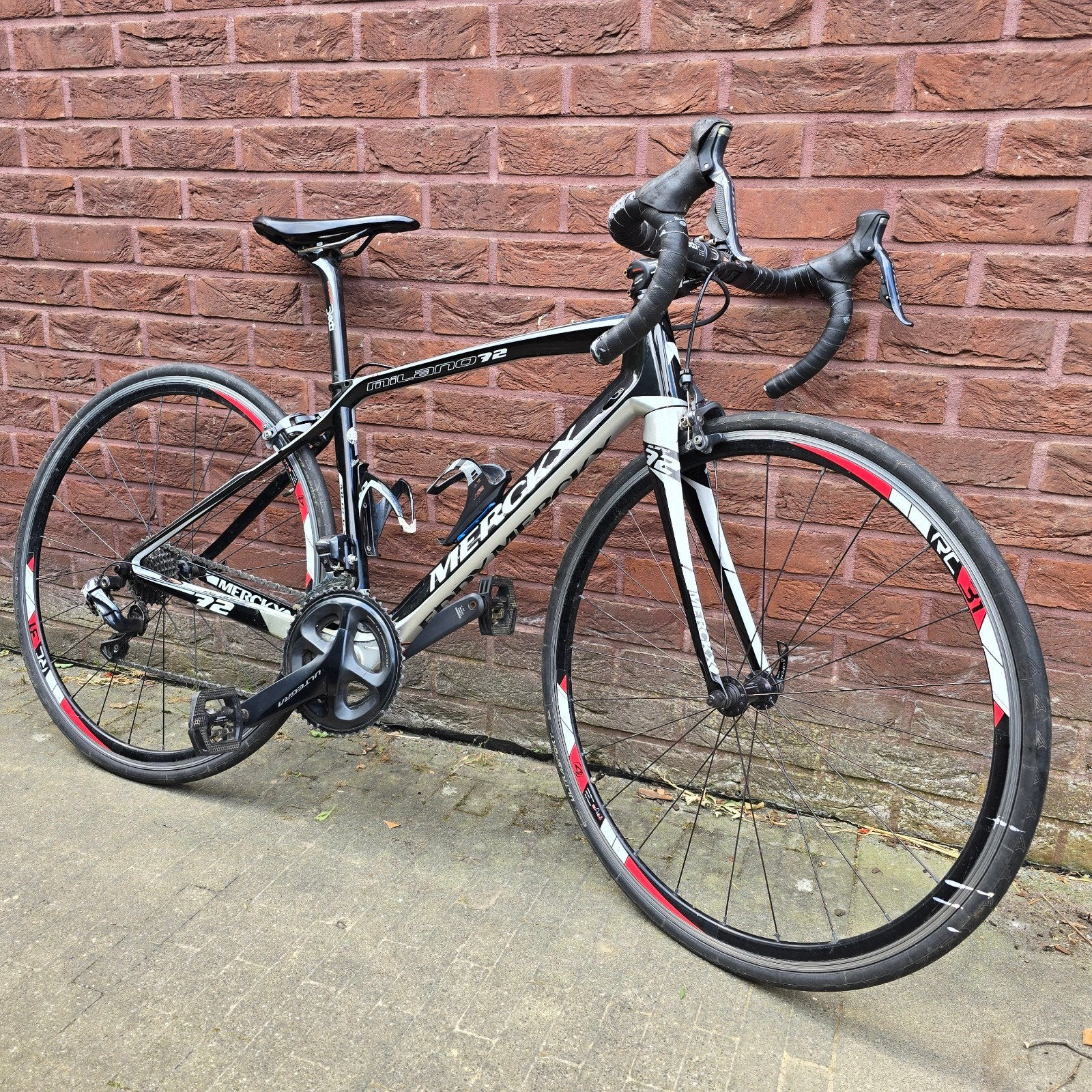 Vélo de course Eddy Merckx Milano 72 Ultegra Di2 XS, Vélos & Vélomoteurs, Vélos | Vélos de course, Enlèvement, Carbone