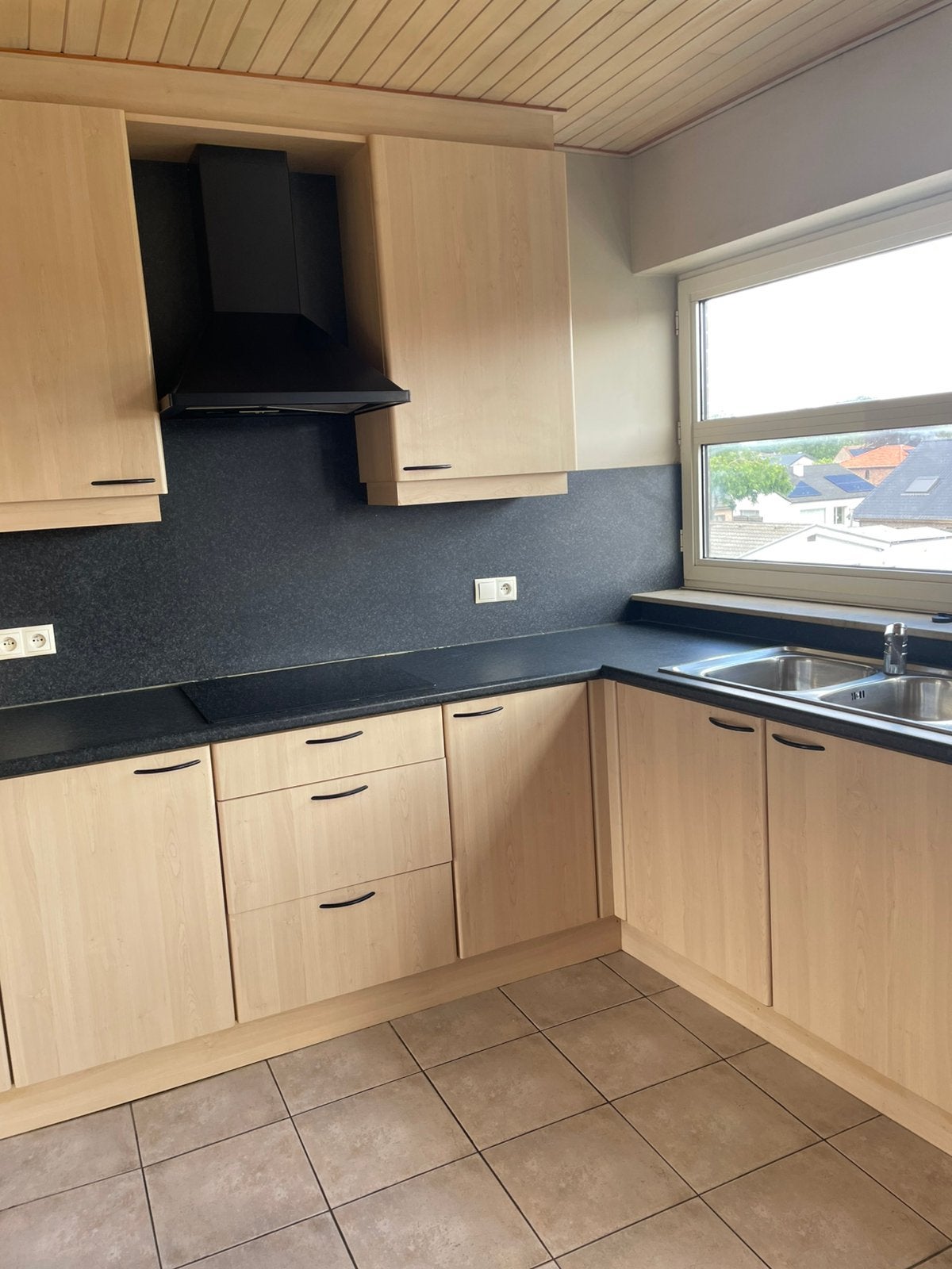 Te huur Sint Antonius Zoersel appartement 2 kamers + Garage, Provincie Antwerpen