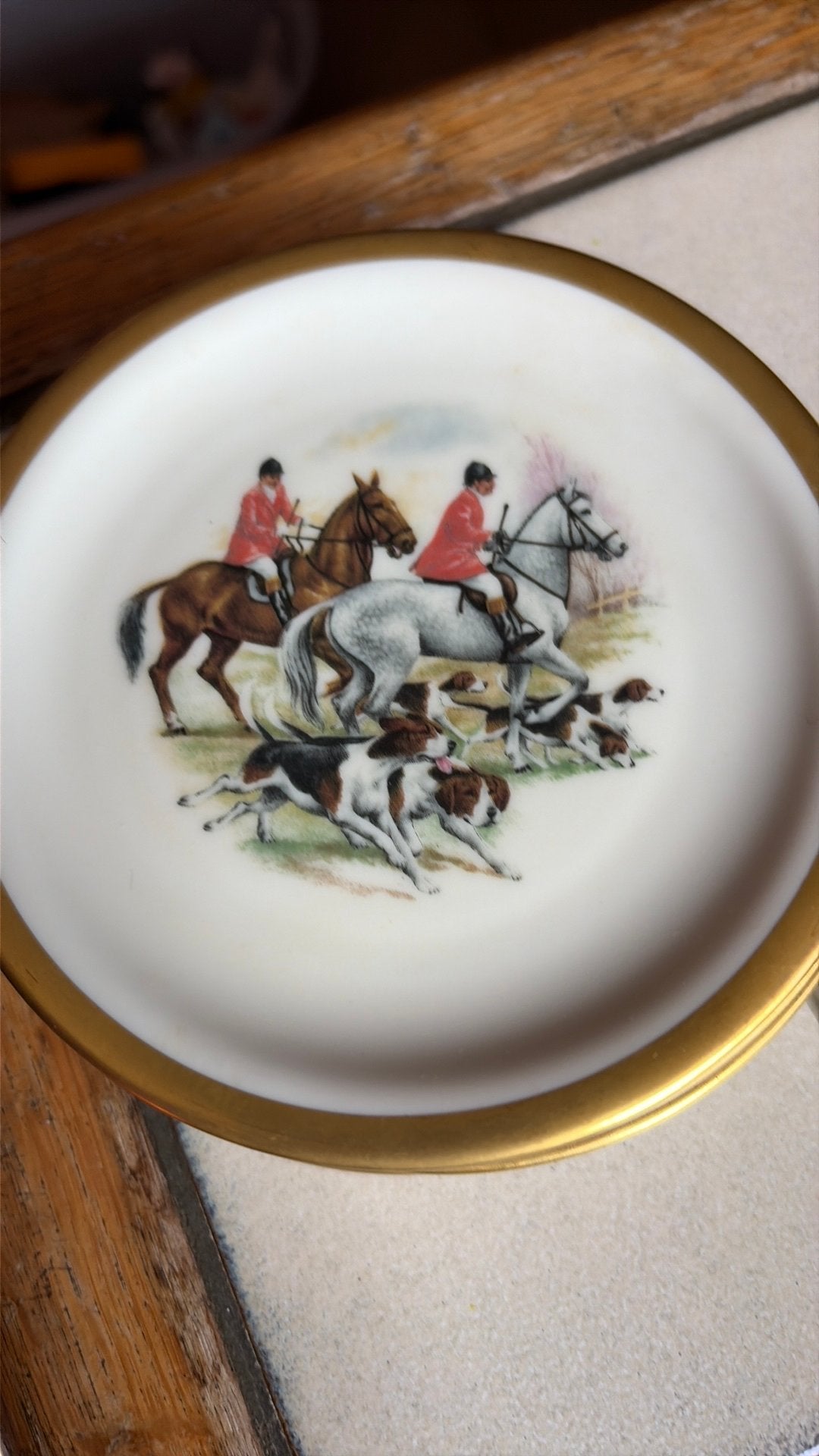 Lot de 6 assiettes en porcelaine theme chasse a courre, Antiek en Kunst, Antiek | Servies los, Ophalen