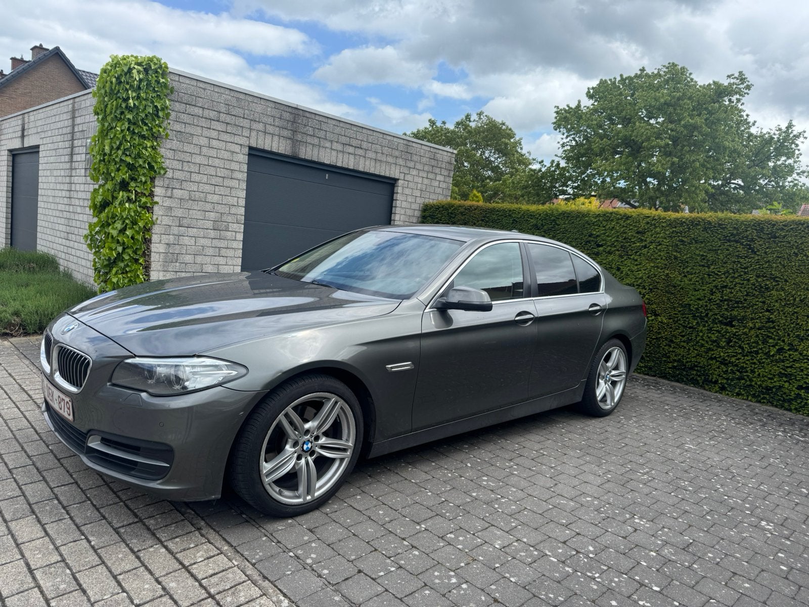 BMW 520d F10 Automaat –Euro 6b –Trekhaak – 1 eigenaar België, Automaat, Achterwielaandrijving, Leder, Lichtsensor