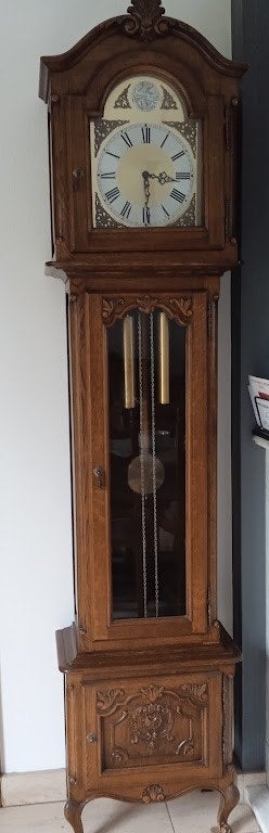 Horloge comtoise, a parquet, Enlèvement