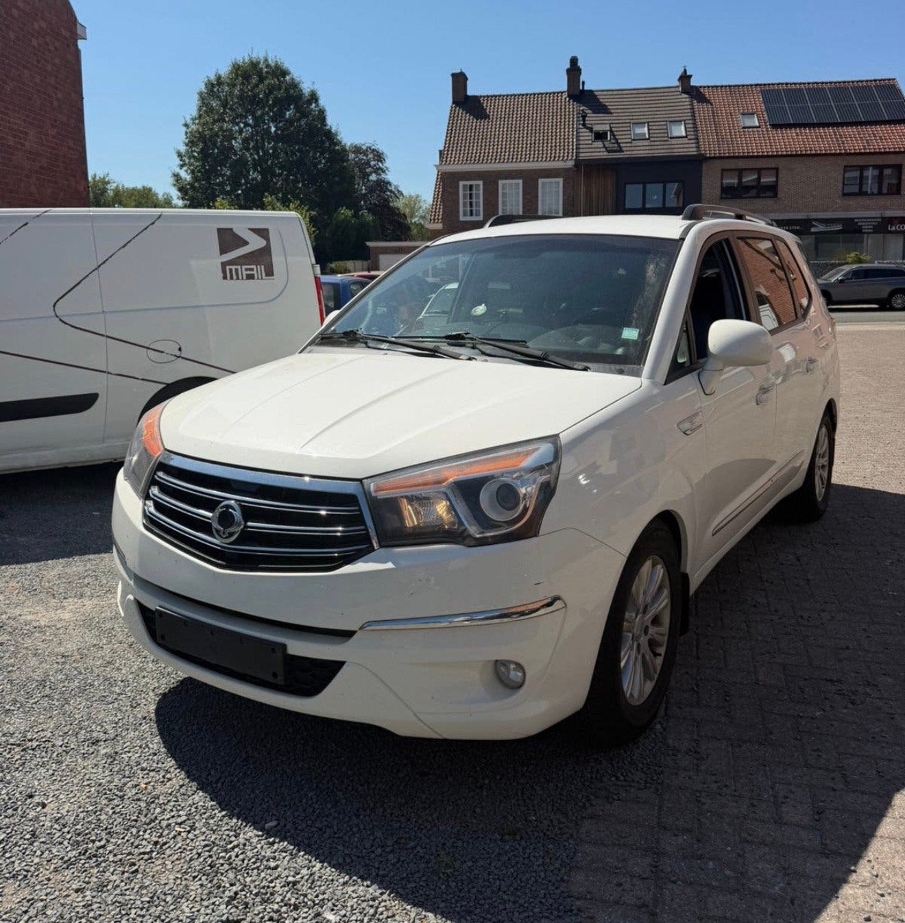 Ssanyong Rodius utilitaire 2014 Automatic en parfait état !, Autos, Cuir, Euro 5, Entreprise, Carnet d'entretien
