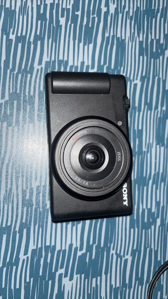 Sony ZV-1F, Ophalen of Verzenden, Zo goed als nieuw, Sony