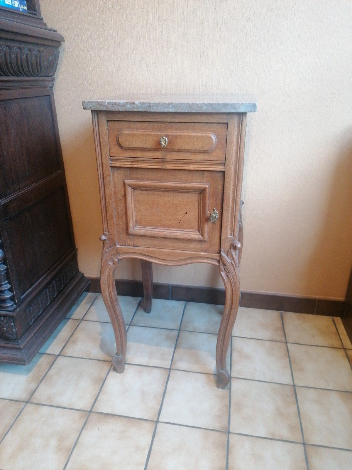 Table de chevet en chêne, 70 cm ou plus, Moins de 45 cm, Enlèvement, Utilisé