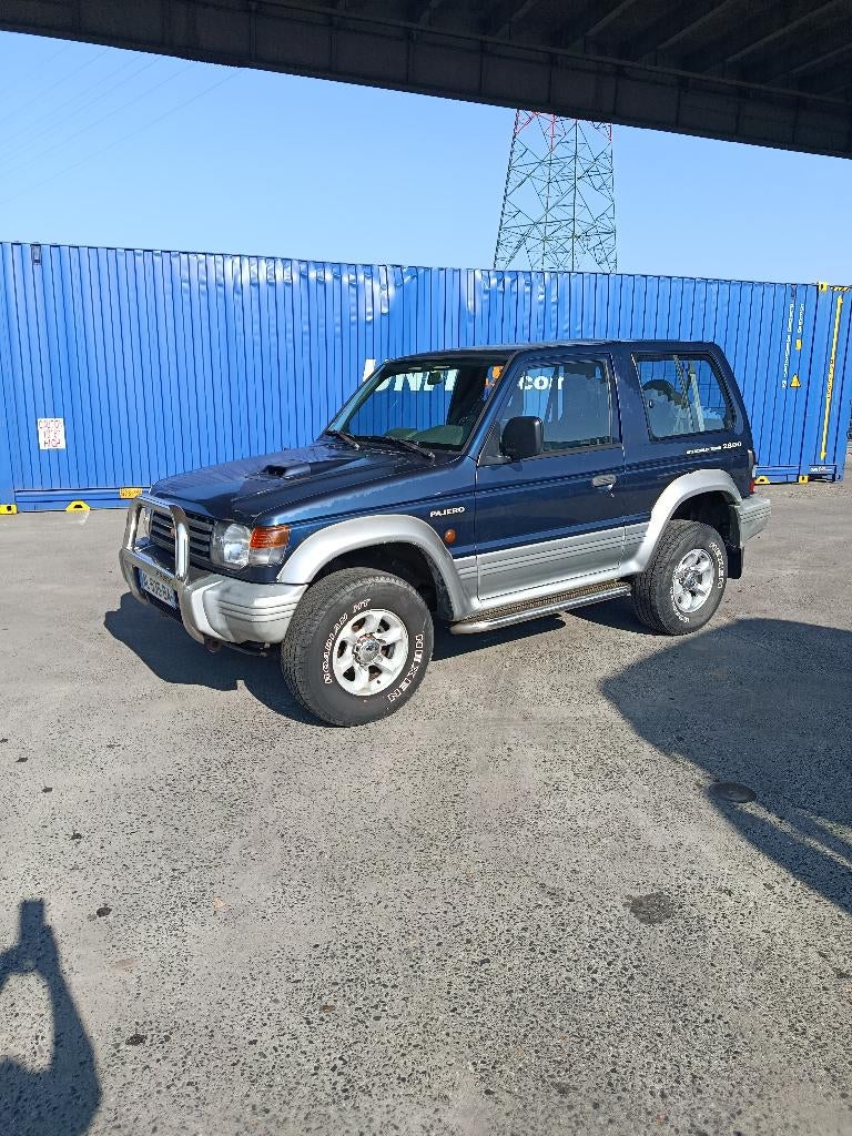 Mitsubishi Pajero 2.8, Autos, Mitsubishi, Cuir, Achat, Boîte manuelle, 120 kW