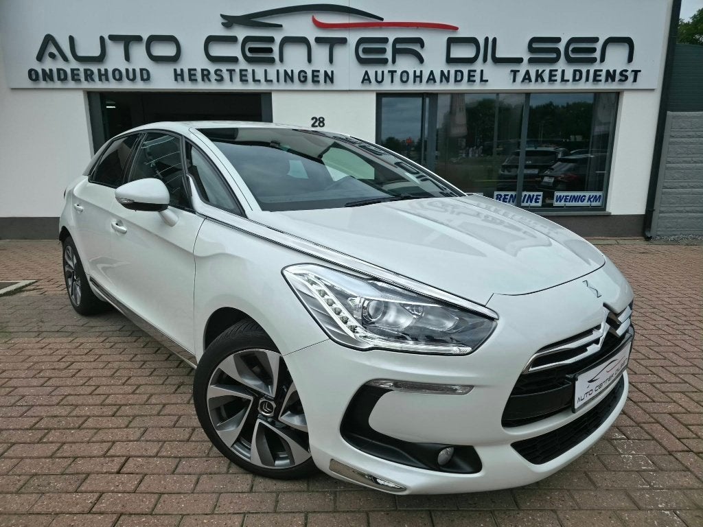 Citroën DS5 1.6 i Automaat 12 M Garantie, Auto's, Dealer onderhouden, Euro 6, 4 cilinders, 1600 cc