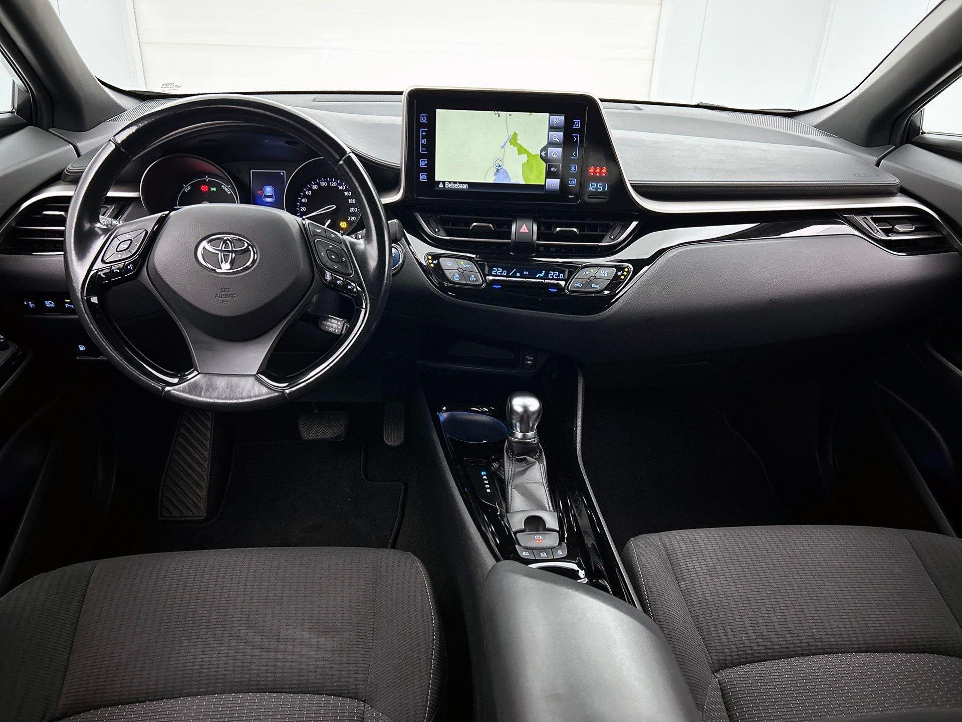 Toyota C-HR 1.8 VVT i-Hybrid C-Lub Aut., Auto's, Stof, Euro 6, 72 kW, 86 g/km