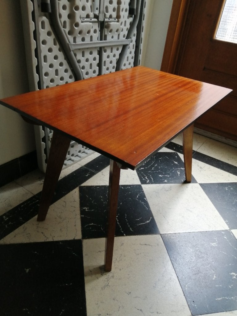 Table basse vintage, Maison & Meubles, Moins de 50 cm, 50 à 100 cm, Enlèvement, Utilisé