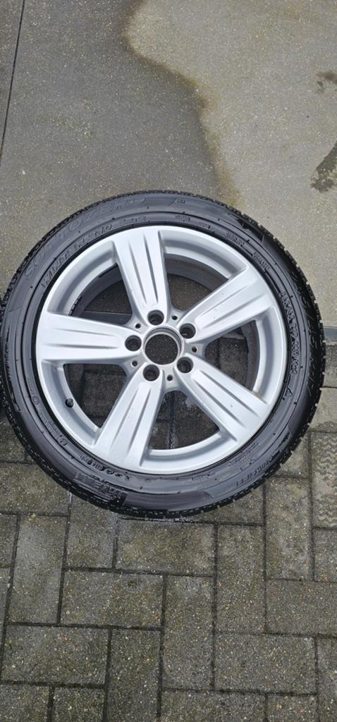 Mercedes velgen set 17" met winter banden, Ophalen, Band(en)
