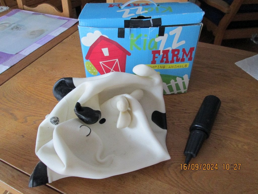 Vache gonflable pour sauter., Enlèvement, Neuf