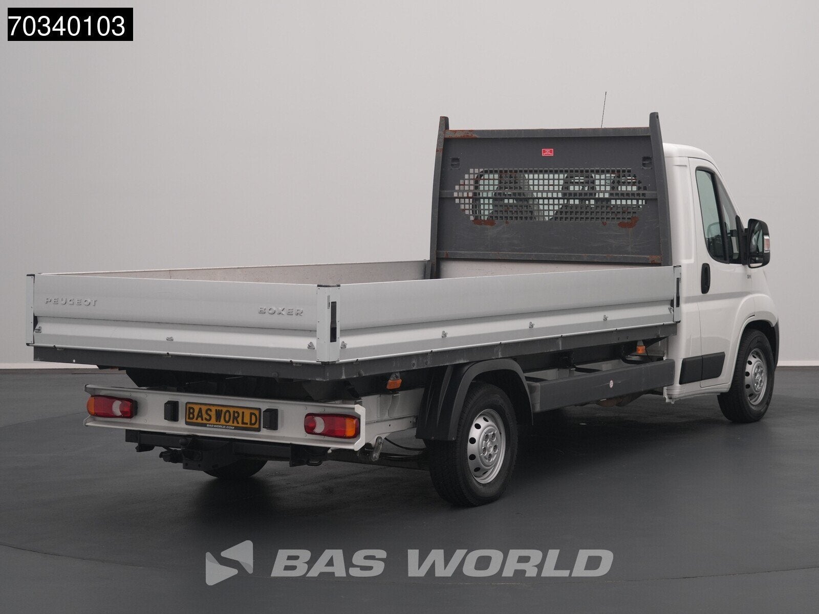 Peugeot Boxer 165PK Open Laadbak Airco Navi Trekhaak Euro6 P, Auto's, Stof, Gebruikt, 4 cilinders, 3000 kg