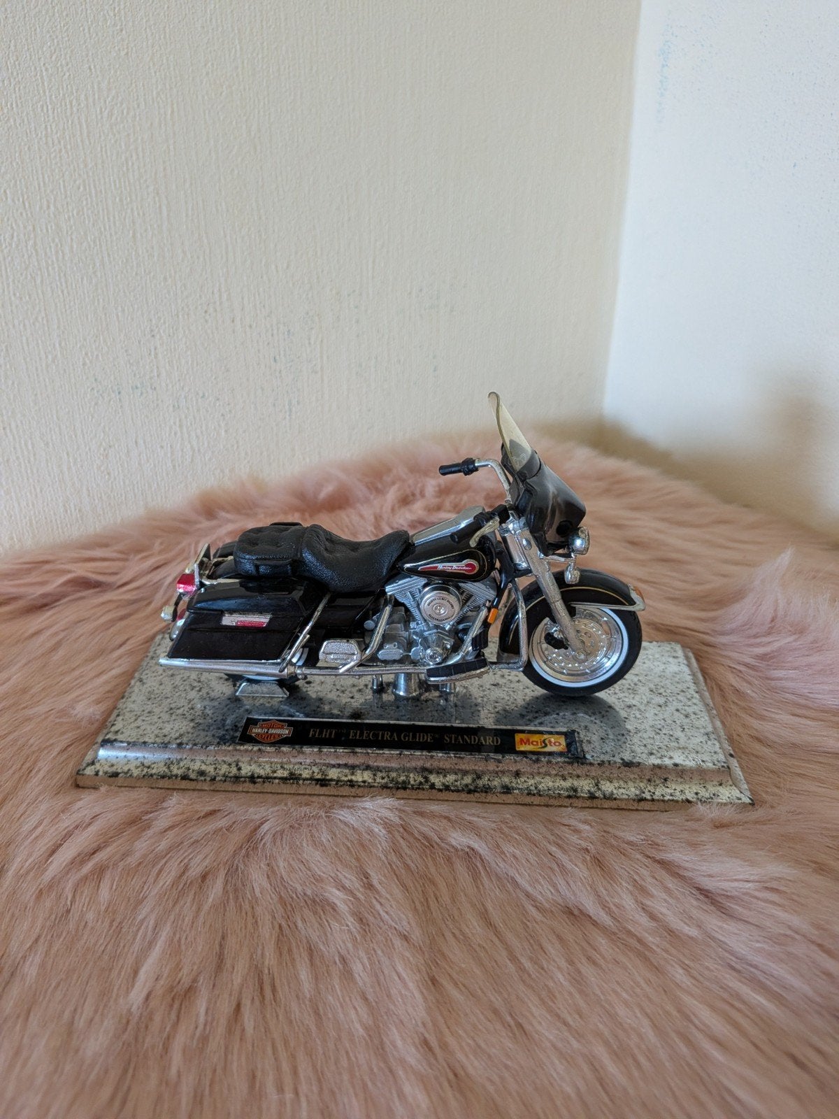 Harley Davidson - FLHT Electra Glide Standard - 1:18, Ophalen of Verzenden