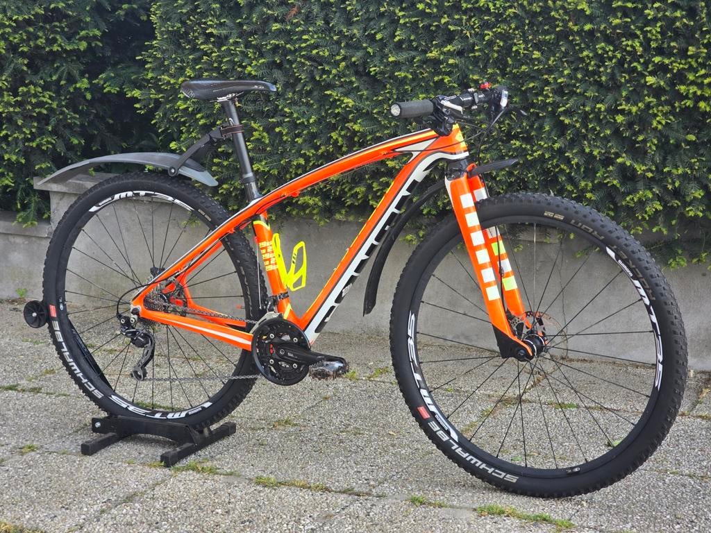 Conan Deore/SLX 29" starre carbonfiets, Vering