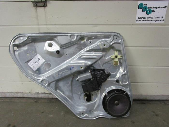 Mécanique vitre 4portes arrière gauche d'un Volkswagen Pas, Autos : Pièces & Accessoires, Volkswagen, -, 3 mois de garantie, Utilisé