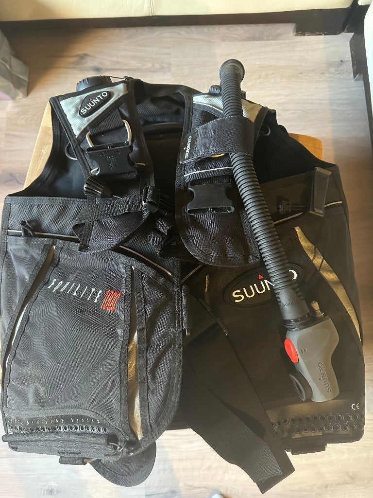 Duikjacket Suunto, Sports nautiques & Bateaux, Plongée, Enlèvement ou Envoi, Neuf, Gilet de stabilisation