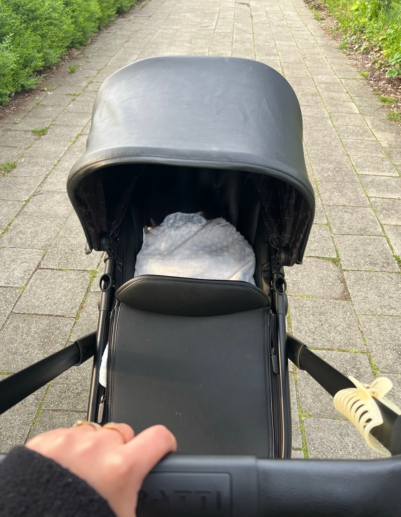 Dubatti - All Leather Buggy - 2in1, Ophalen, Zo goed als nieuw