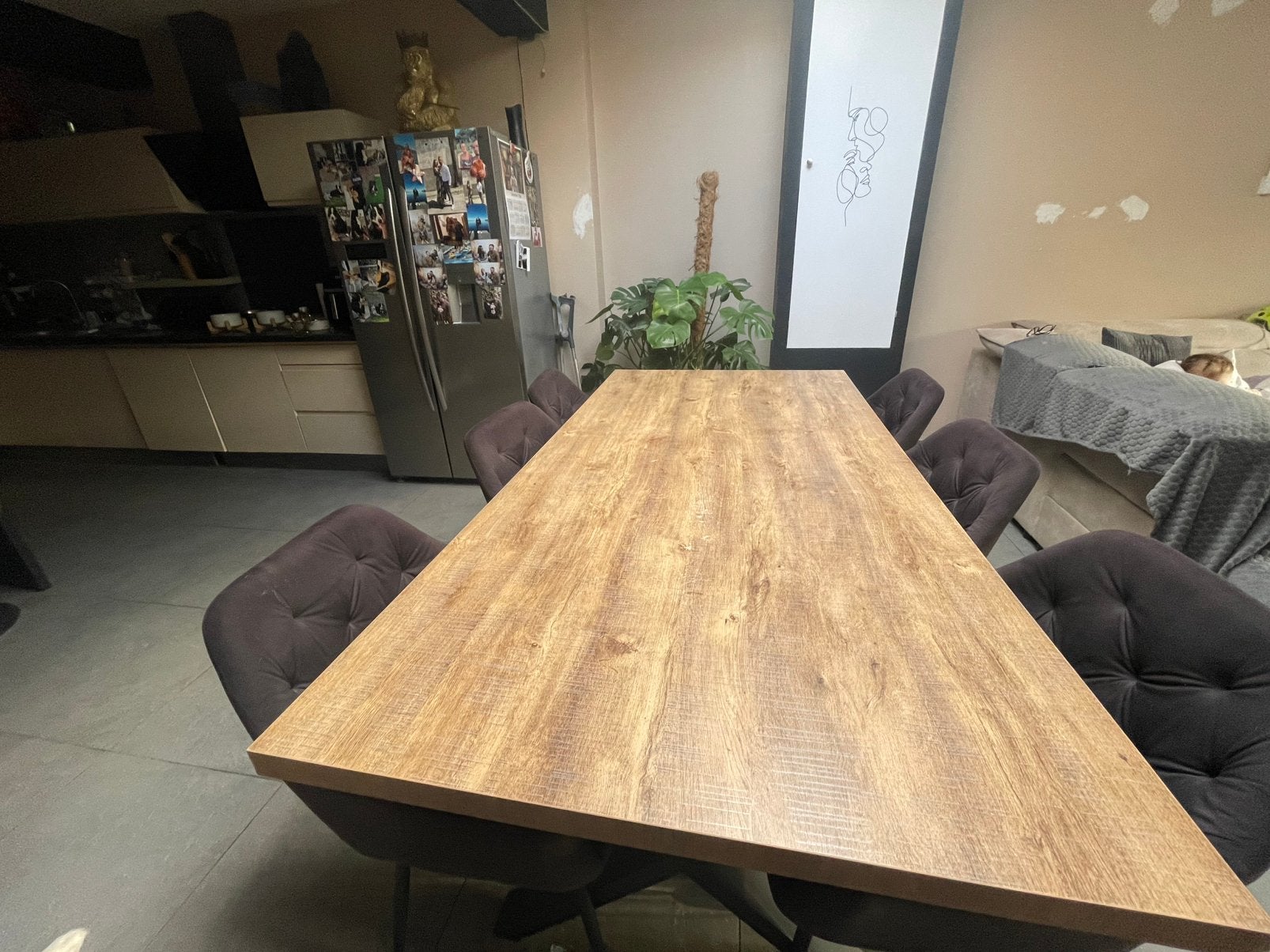 Table de salle a manger, Enlèvement, Comme neuf