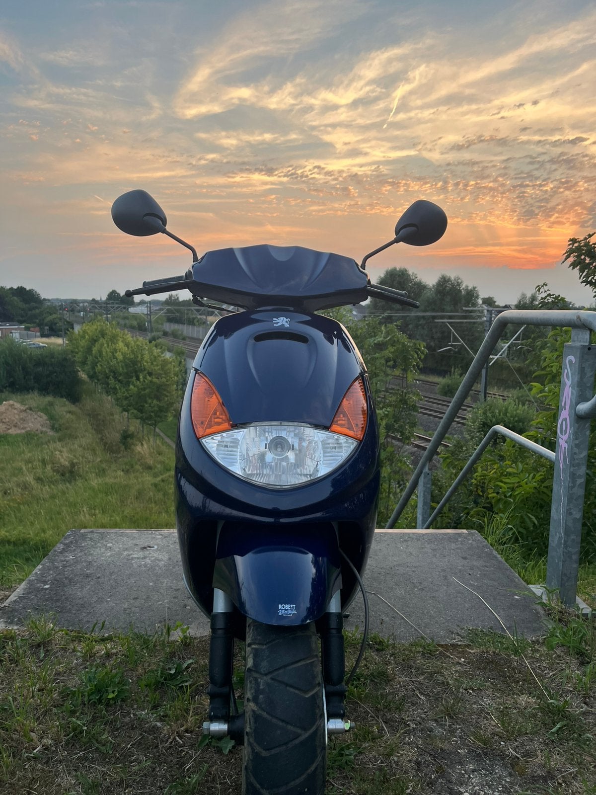 Peugeot Vivacity 2t Classe B, Vélos & Vélomoteurs, Scooters | Peugeot, Enlèvement, Comme neuf, Vivacity