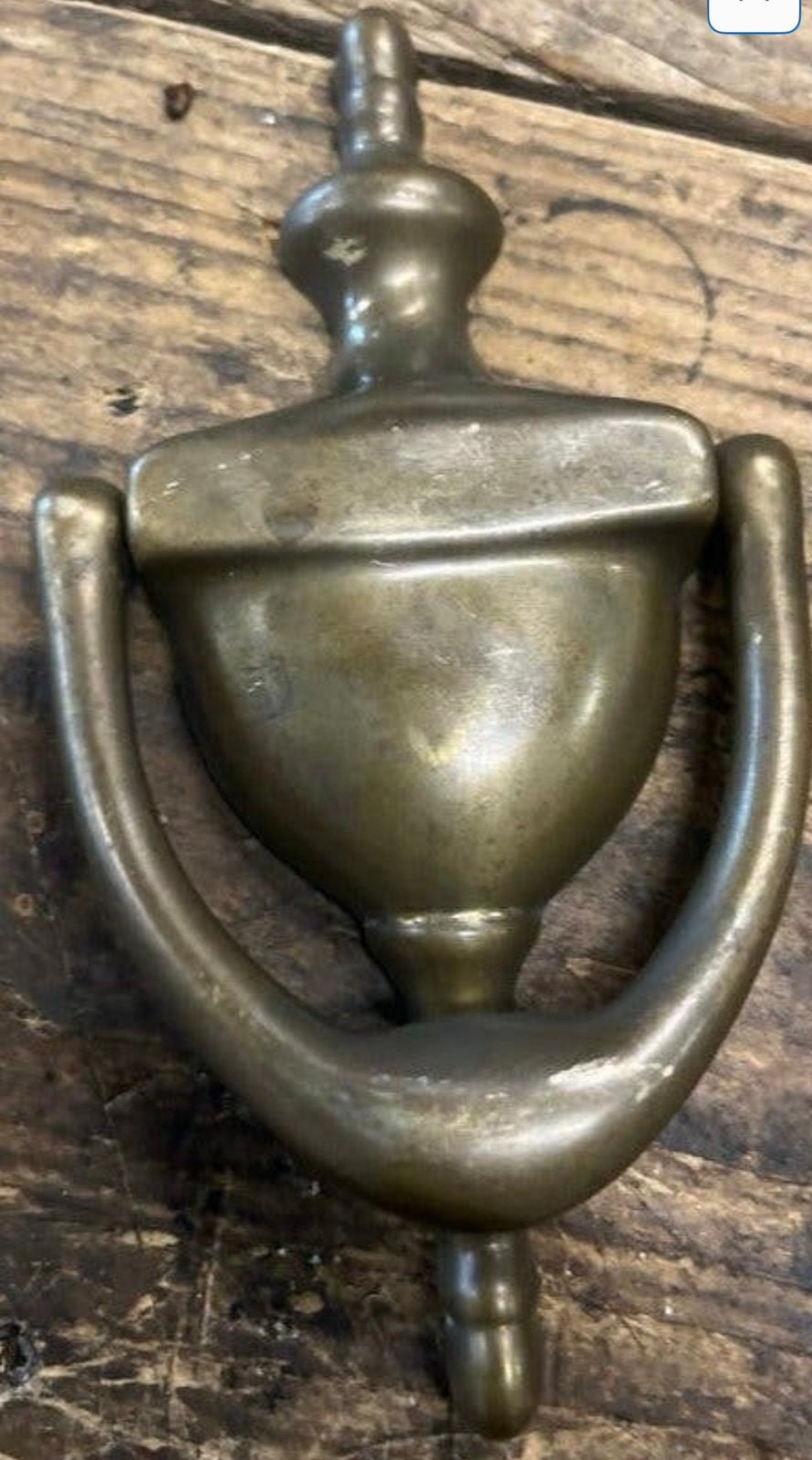 Antieke messing deurklopper - Klassiek design, Ophalen of Verzenden, Brons