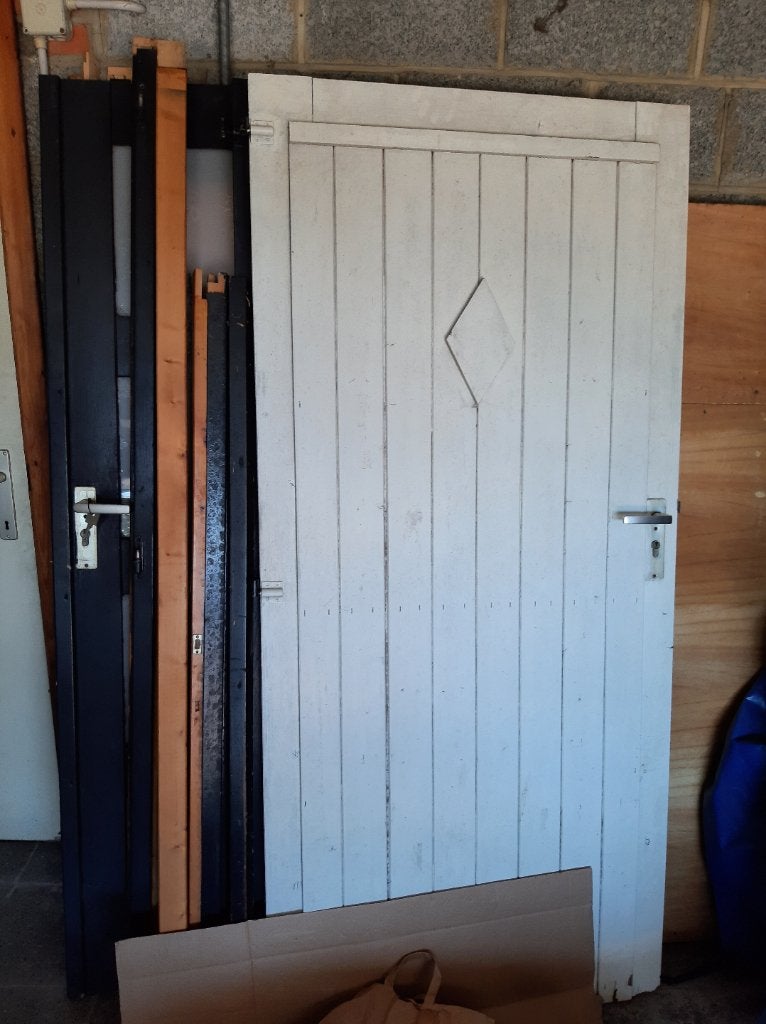 Tuinhuis deuren, dak, en extra hout, Ophalen, Gebruikt, Hout, Tuinhuis