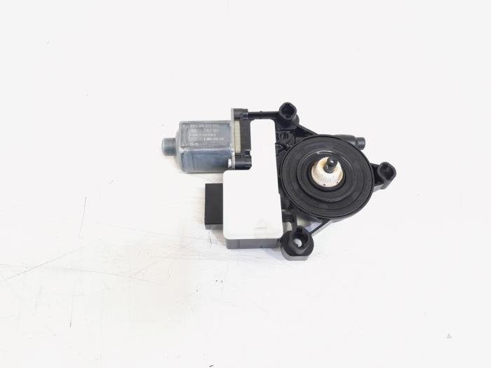 Moteur de vitre portière d'un Volkswagen Polo, Autos : Pièces & Accessoires, Volkswagen, -, 3 mois de garantie, Utilisé