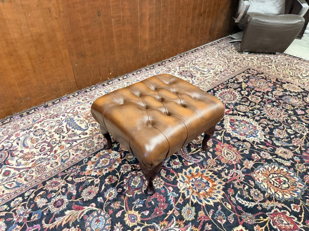 Klassiek Engelse Chesterfield Hocker Poef, Ophalen