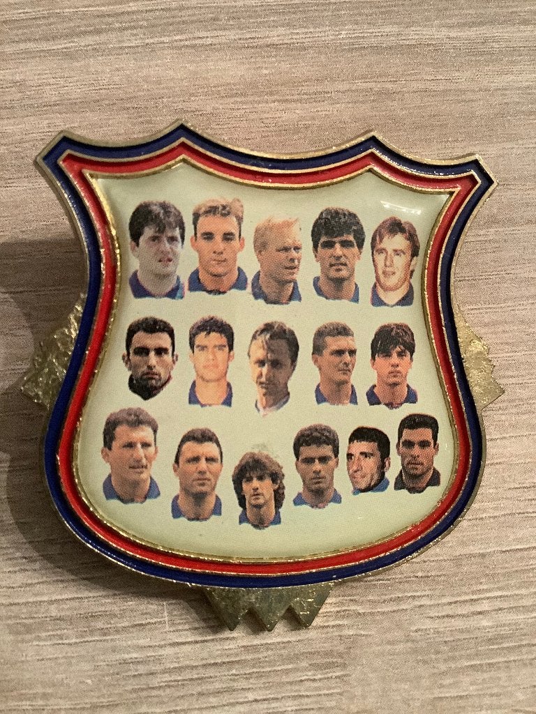 Pin Plantilla FC Barcelona Barça 1994-1995, Verzamelen, Sportartikelen en Voetbal, Ophalen of Verzenden, Zo goed als nieuw, Overige typen