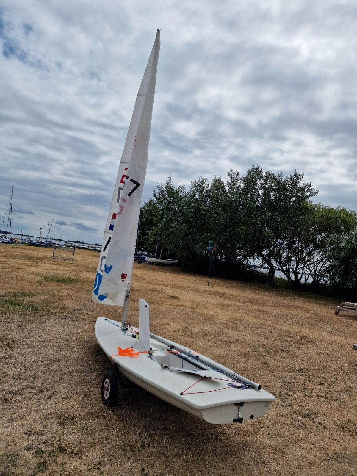 Laser standaard / Ilca 7, Watersport en Boten, Zeilen en Zeiltoebehoren, Ophalen