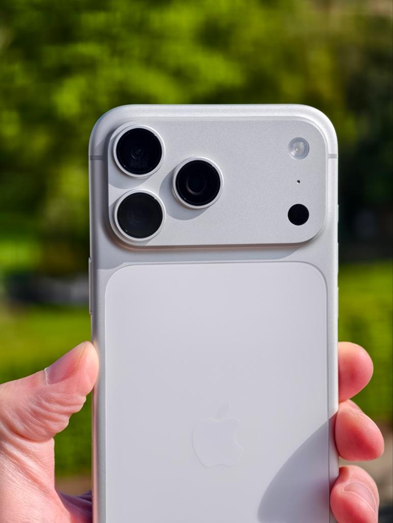 Apple iPhone 17 Pro Max 256GB silver, Ophalen