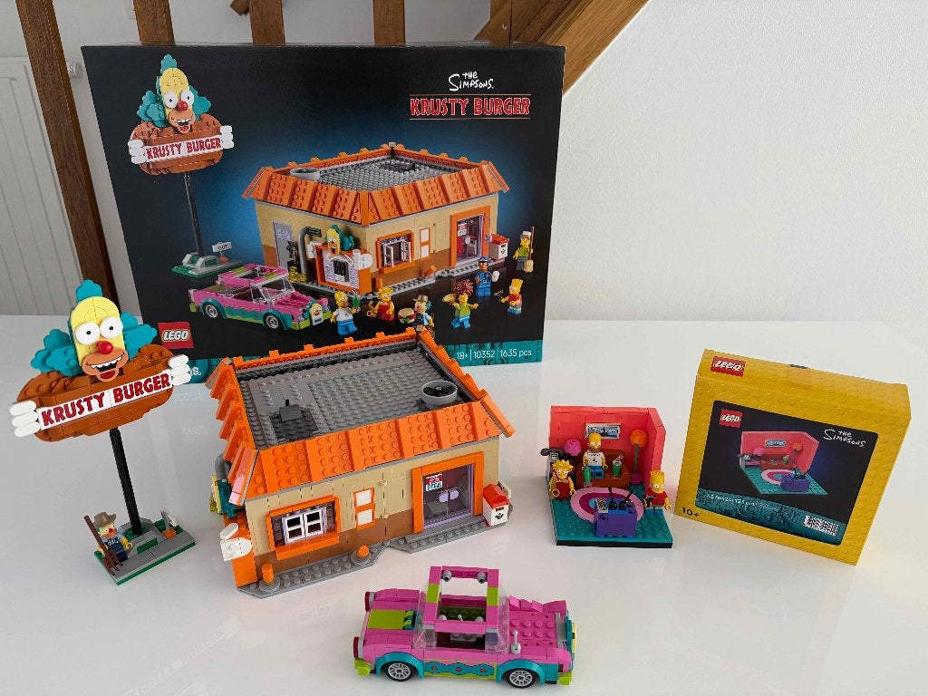 Lego sets The Simpsons Krusty Burger + Le salon des Simpson, Plusieurs sets, Lego, Ensemble complet, Comme neuf