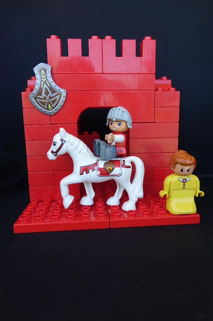Lego Duplo ridder te paard aan kasteelpoort, Gebruikt, MOC (eigen creatie), Ophalen of Verzenden, Duplo